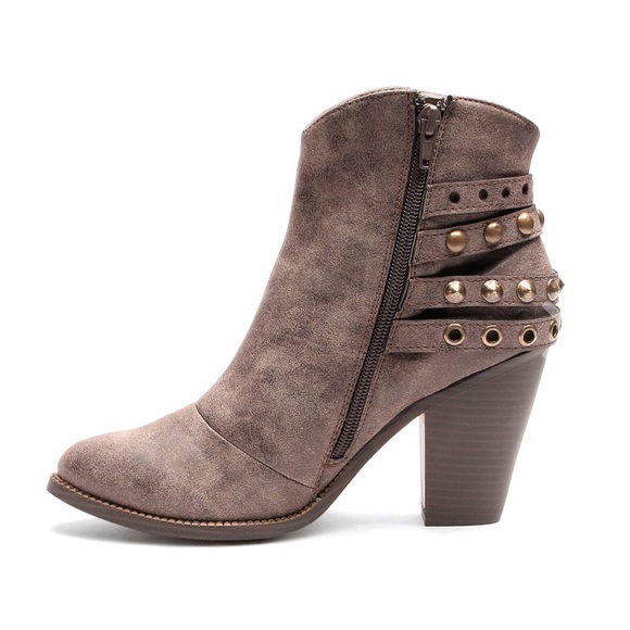 Metal Grommet Studs Wrap Around Ankle Boots - Picture 8 of 8